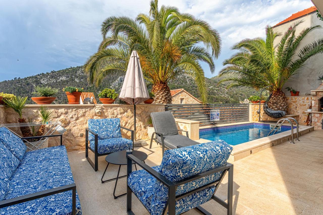 Villa Capitis In The Center Hvar Town Exterior photo