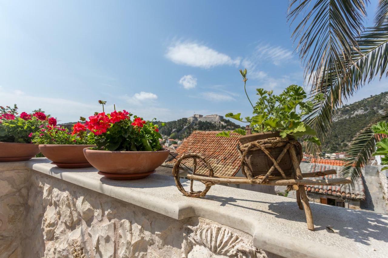 Villa Capitis In The Center Hvar Town Exterior photo